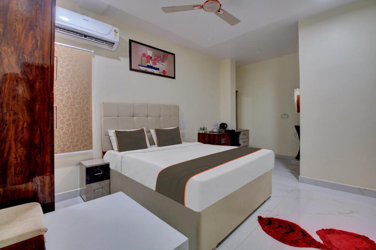 Khammam Collection O Hotel Mango Tree מראה חיצוני תמונה