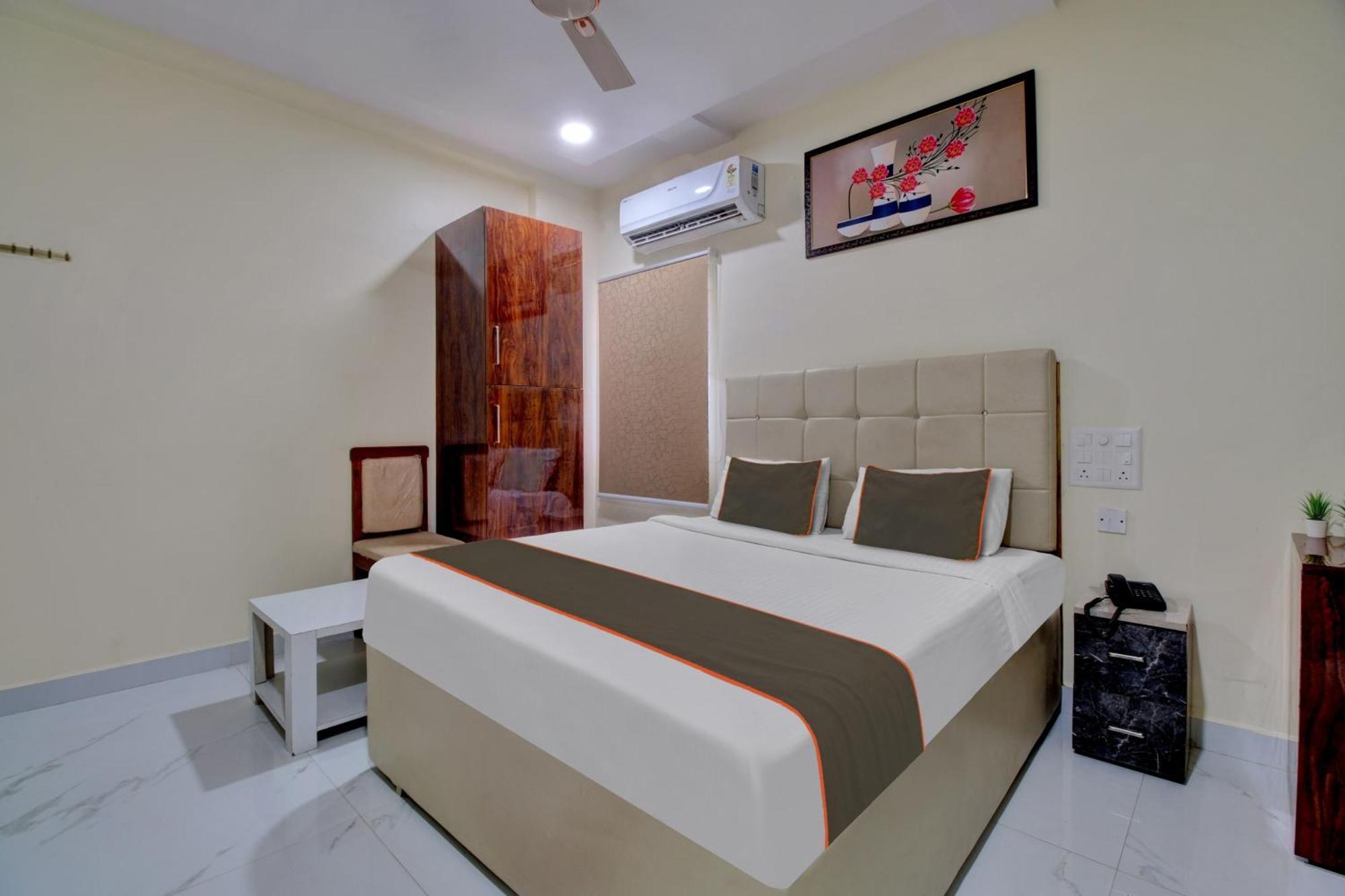 Khammam Collection O Hotel Mango Tree מראה חיצוני תמונה