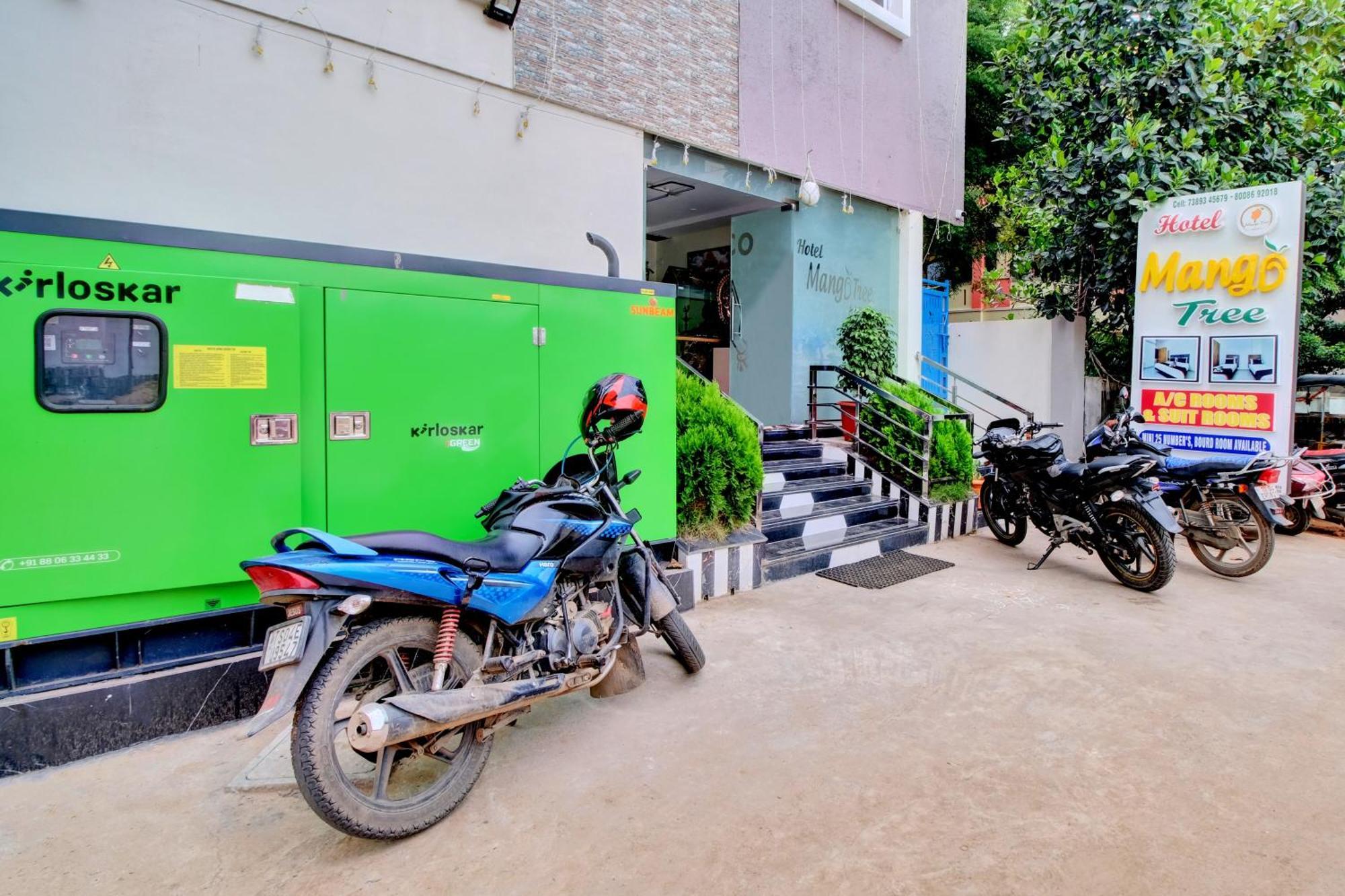 Khammam Collection O Hotel Mango Tree מראה חיצוני תמונה