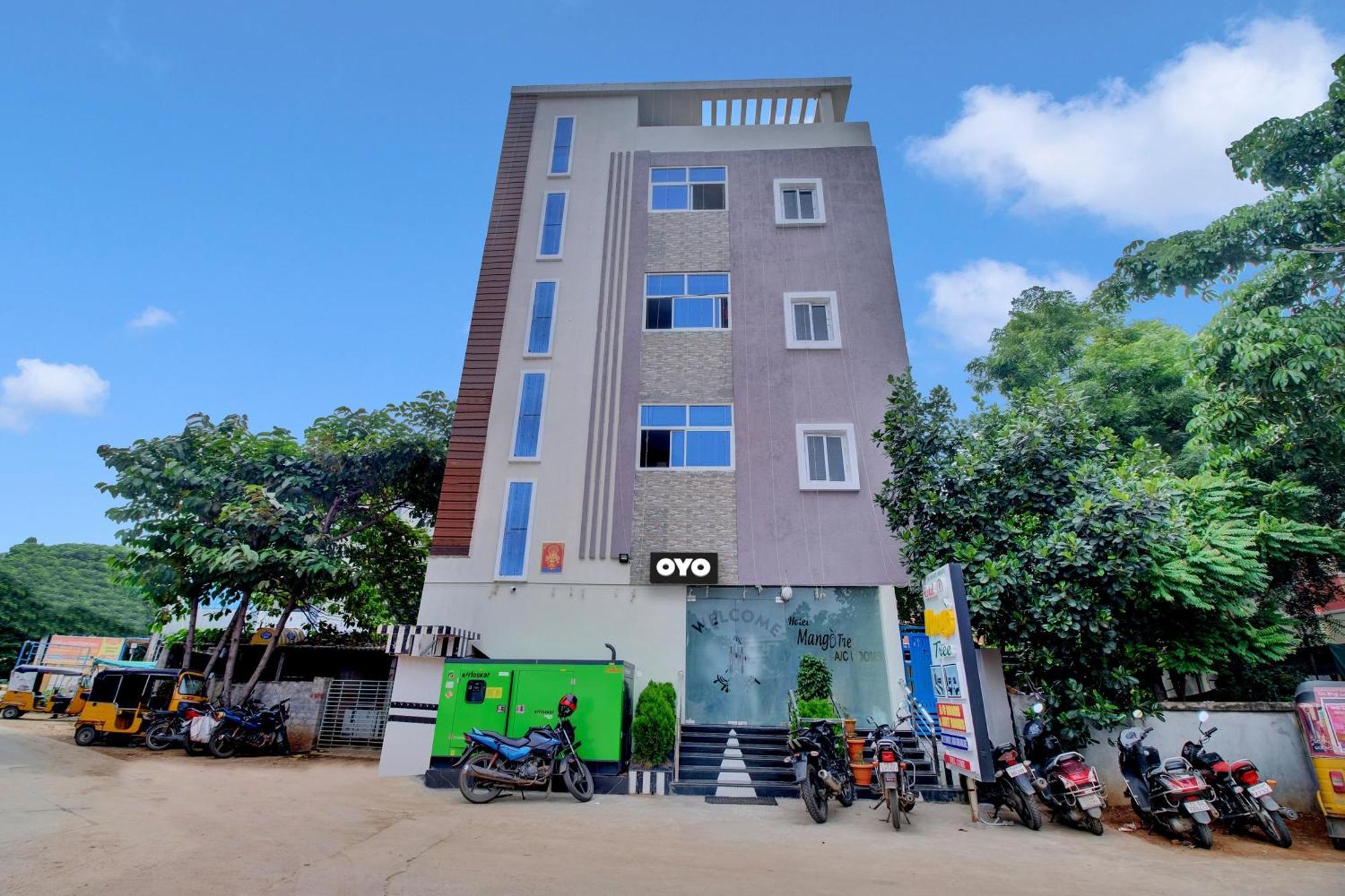 Khammam Collection O Hotel Mango Tree מראה חיצוני תמונה