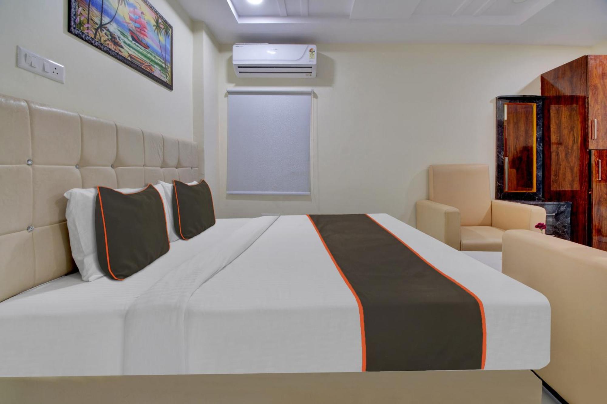 Khammam Collection O Hotel Mango Tree מראה חיצוני תמונה